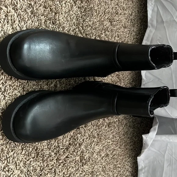 black high top platforms - Picture 1 of 5